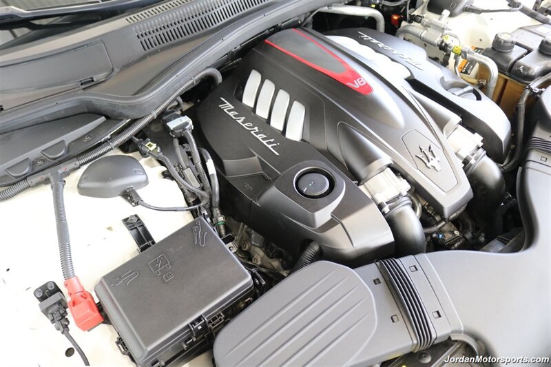 2020 Maserati Quattroporte GTS GranSport   - Photo 62 - Portland, OR 97230