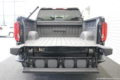 2019 GMC Sierra 1500 AT4  LEATHER HEAT/AC FRONT HEATED REAR* MOON ROOF* NAVI* CONTRACTORS TAILGATE WITH STEP* LOW MILES* AT4 OFF ROAD 44K 1 OWNER MILES - Photo 10 - Portland, OR 97230