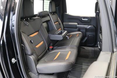 2019 GMC Sierra 1500 AT4  LEATHER HEAT/AC FRONT HEATED REAR* MOON ROOF* NAVI* CONTRACTORS TAILGATE WITH STEP* LOW MILES* AT4 OFF ROAD 44K 1 OWNER MILES - Photo 19 - Portland, OR 97230