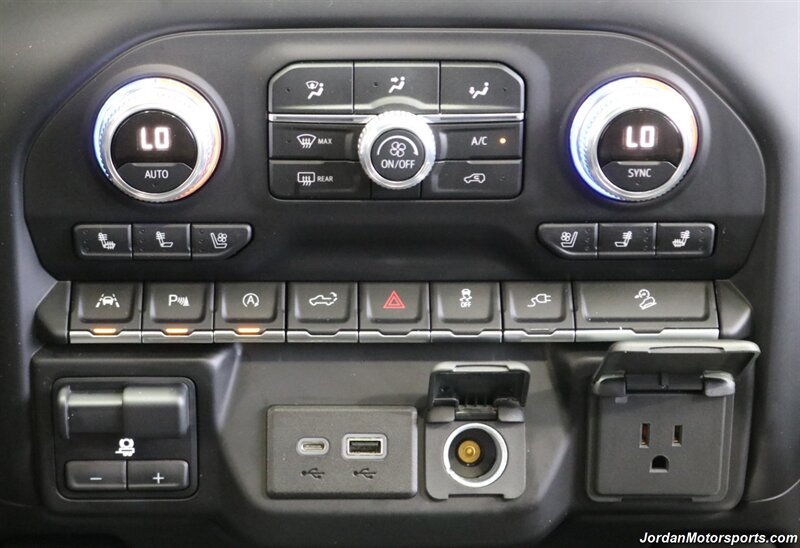 2019 GMC Sierra 1500 AT4  LEATHER HEAT/AC FRONT HEATED REAR* MOON ROOF* NAVI* CONTRACTORS TAILGATE WITH STEP* LOW MILES* AT4 OFF ROAD 44K 1 OWNER MILES - Photo 75 - Portland, OR 97230