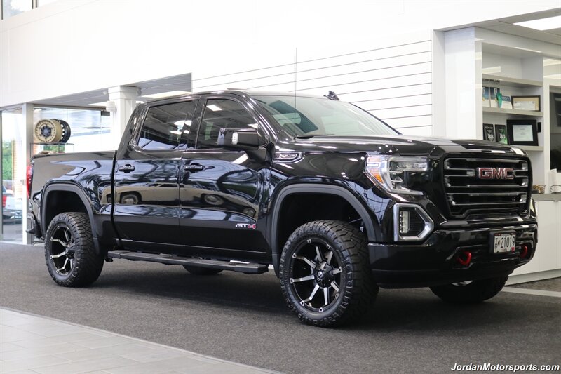 2019 GMC Sierra 1500 AT4  LEATHER HEAT/AC FRONT HEATED REAR* MOON ROOF* NAVI* CONTRACTORS TAILGATE WITH STEP* LOW MILES* AT4 OFF ROAD 44K 1 OWNER MILES - Photo 3 - Portland, OR 97230