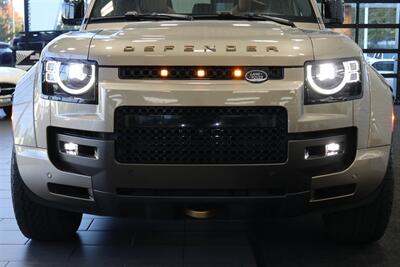 2025 Land Rover Defender 110 P635 OCTA  1-CALIFORNIA OWNER* FRIDGE* POWER FOLD RUNNING BOARDS* EXTERIOR PROTECTION PKG* 20 "DIAMOND TURNED SATIN DARK WHEEL PKG* BURN SIENNA INTERIOR* ALL BOOKS-2 KEYS-WINDOW STICKER* CERAMIC TINT* - Photo 49 - Portland, OR 97230
