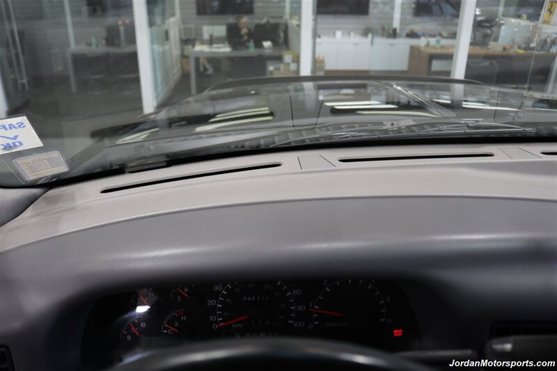 1999 Ford F-350 XLT  1-OWNER* 100% RUST FREE* TRITON V-10* 4 "PRO COMP LIFT W/DUAL STEERING STABILIZERS* 35 "BFG KO2s* CANOPY* PAINT MATCHED FLARES* FULL FRESH SERVICE - Photo 92 - Portland, OR 97230