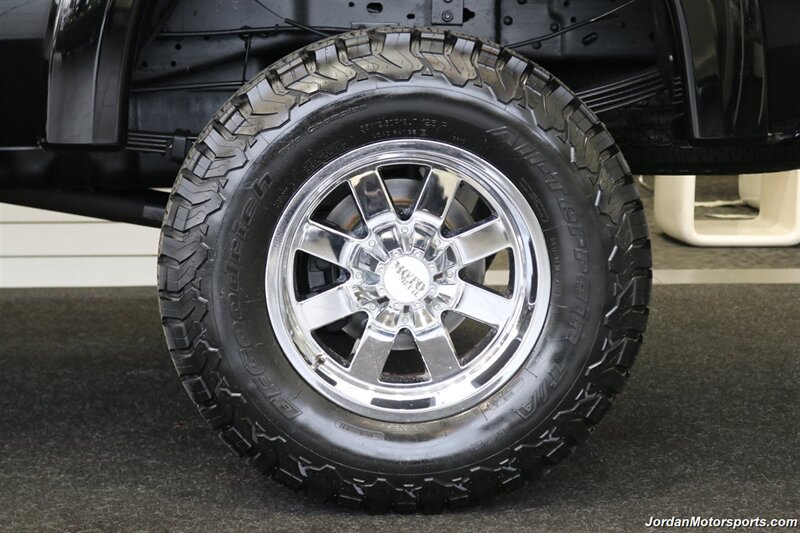 1999 Ford F-350 XLT  1-OWNER* 100% RUST FREE* TRITON V-10* 4 "PRO COMP LIFT W/DUAL STEERING STABILIZERS* 35 "BFG KO2s* CANOPY* PAINT MATCHED FLARES* FULL FRESH SERVICE - Photo 59 - Portland, OR 97230