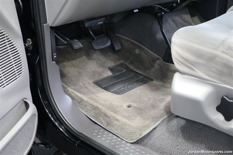 1999 Ford F-350 XLT  1-OWNER* 100% RUST FREE* TRITON V-10* 4 "PRO COMP LIFT W/DUAL STEERING STABILIZERS* 35 "BFG KO2s* CANOPY* PAINT MATCHED FLARES* FULL FRESH SERVICE - Photo 83 - Portland, OR 97230