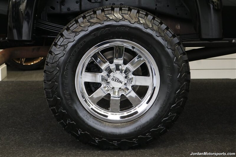 1999 Ford F-350 XLT  1-OWNER* 100% RUST FREE* TRITON V-10* 4 "PRO COMP LIFT W/DUAL STEERING STABILIZERS* 35 "BFG KO2s* CANOPY* PAINT MATCHED FLARES* FULL FRESH SERVICE - Photo 60 - Portland, OR 97230