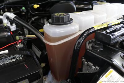 1999 Ford F-350 XLT  1-OWNER* 100% RUST FREE* TRITON V-10* 4 "PRO COMP LIFT W/DUAL STEERING STABILIZERS* 35 "BFG KO2s* CANOPY* PAINT MATCHED FLARES* FULL FRESH SERVICE - Photo 32 - Portland, OR 97230