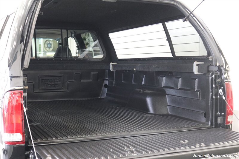 1999 Ford F-350 XLT  1-OWNER* 100% RUST FREE* TRITON V-10* 4 "PRO COMP LIFT W/DUAL STEERING STABILIZERS* 35 "BFG KO2s* CANOPY* PAINT MATCHED FLARES* FULL FRESH SERVICE - Photo 41 - Portland, OR 97230