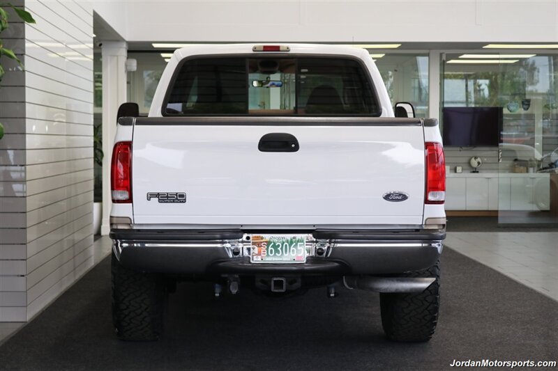1999 Ford F-250 Lariat  1-OWNER* 100% RUST & CORROSION FREE* NEVER HAD 5TH WHEEL OR GOOSE NECK* NEW BILSTEIN 5100 LEVEL KIT* NEW 35 " BFG KO3 10-PLY TIRES* LINEX BED LINER* FRESH SERVICE* LIKE NEW INTERIOR* ALL BOOKS & KEYS - Photo 9 - Portland, OR 97230