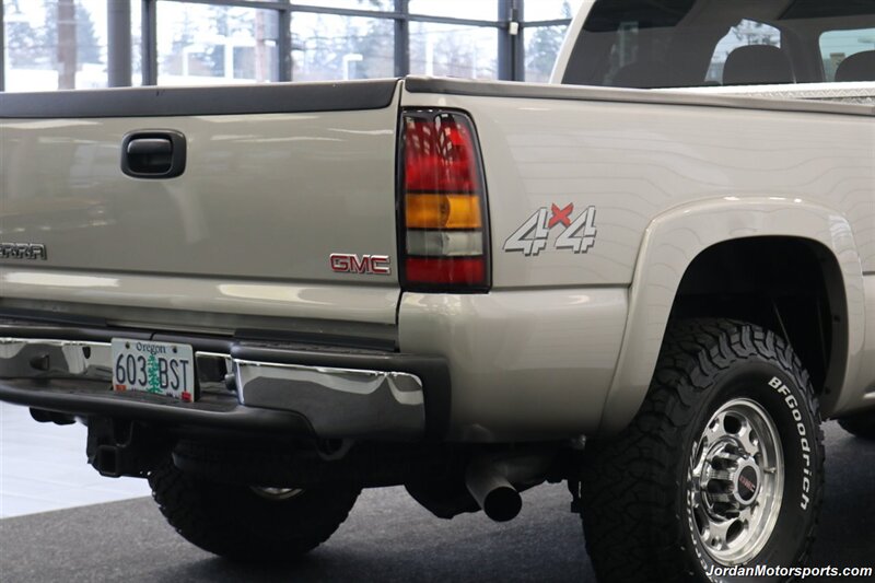 2005 GMC Sierra 2500 SLE  1-OWNER* 0-RUST* ONLY 93K MLS* EDGE TUNER* AFE INTAKE* LEVELED ON NEW 33 " BFG KO3s* 1 "FILE OF ALL SERVICE RECORDS SINCE NEW* ALL BOOKS & WINDOW STICKER - Photo 36 - Portland, OR 97230