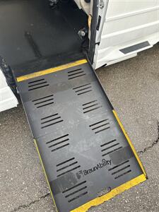 2017 Dodge Grand Caravan SE   - Photo 19 - Wintersville, OH 43953