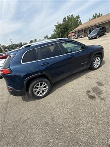 2018 Jeep Cherokee Latitude - Photo 8 - Wintersville, OH 43953