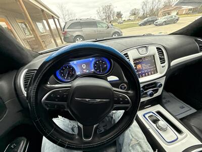 2016 Chrysler 300 Series Limited Anniversary - Photo 12 - Wintersville, OH 43953