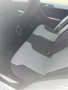 2017 Volkswagen Jetta 1.4T S - Photo 6 - Wintersville, OH 43953