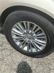 2015 Chrysler Town and Country Touring-L - Photo 5 - Wintersville, OH 43953