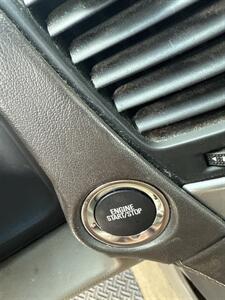 2017 Chevrolet Suburban Premier   - Photo 14 - Wintersville, OH 43953