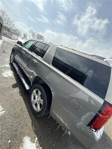 2017 Chevrolet Suburban Premier   - Photo 6 - Wintersville, OH 43953