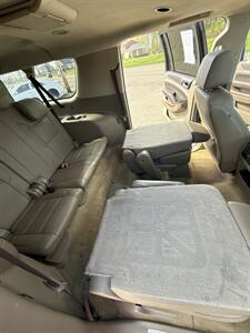 2017 Chevrolet Suburban Premier - Photo 16 - Wintersville, OH 43953