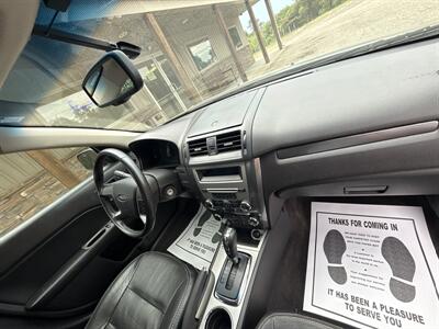 2010 Ford Fusion SEL   - Photo 9 - Wintersville, OH 43953