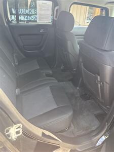2006 Hummer H3   - Photo 4 - Wintersville, OH 43953