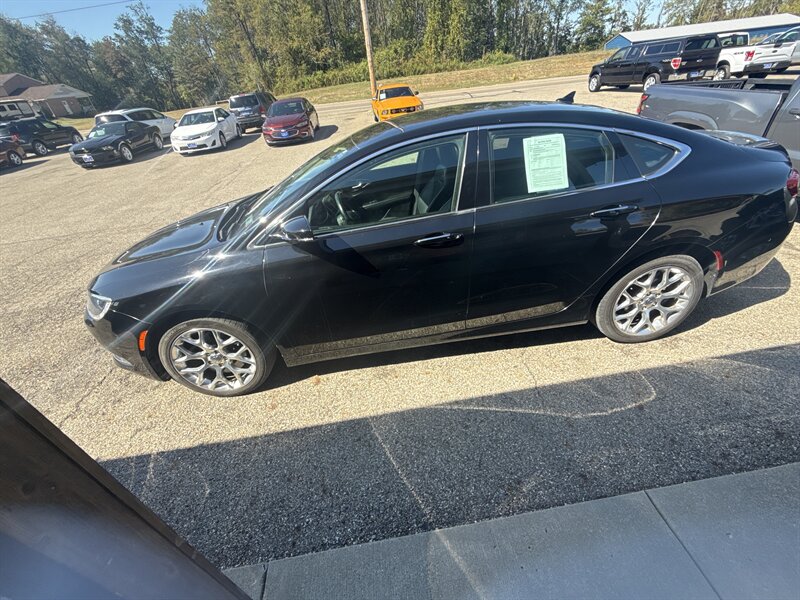 2015 Chrysler 200 C  