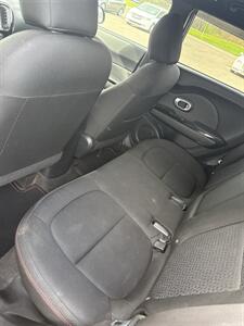 2015 Kia Soul +   - Photo 7 - Wintersville, OH 43953