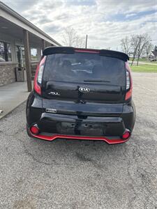 2015 Kia Soul +   - Photo 5 - Wintersville, OH 43953