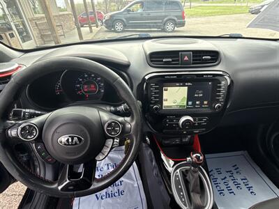 2015 Kia Soul +   - Photo 8 - Wintersville, OH 43953