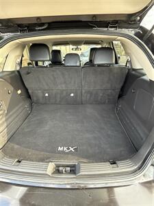 2013 Lincoln MKX   - Photo 9 - Wintersville, OH 43953