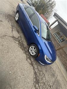 2015 Chrysler 200 Limited   - Photo 2 - Wintersville, OH 43953