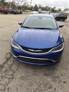2015 Chrysler 200 Limited   - Photo 3 - Wintersville, OH 43953