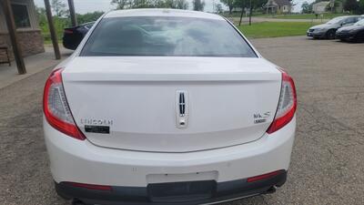 2014 Lincoln MKS   - Photo 2 - Wintersville, OH 43953