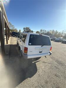 1999 Jeep Cherokee Sport 4dr Sport   - Photo 2 - Wintersville, OH 43953