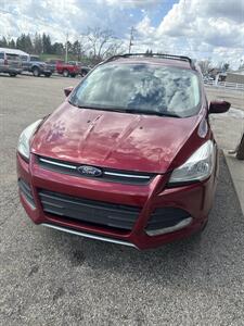 2016 Ford Escape SE   - Photo 2 - Wintersville, OH 43953