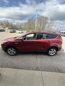 2016 Ford Escape SE   - Photo 5 - Wintersville, OH 43953