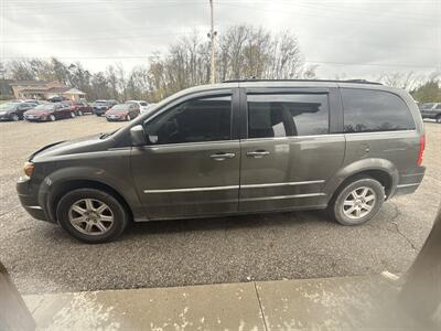 2010 Chrysler Town & Country Touring Van