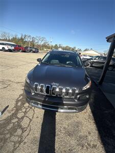 2017 Jeep Cherokee Limited   - Photo 3 - Wintersville, OH 43953