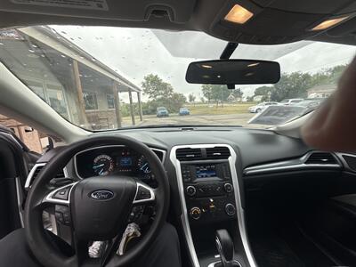 2013 Ford Fusion S   - Photo 17 - Wintersville, OH 43953