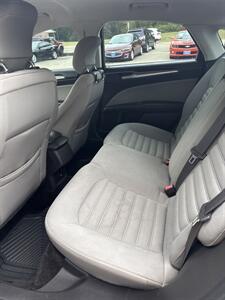 2013 Ford Fusion S   - Photo 12 - Wintersville, OH 43953