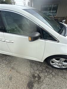 2012 Honda Odyssey Touring - Photo 6 - Wintersville, OH 43953