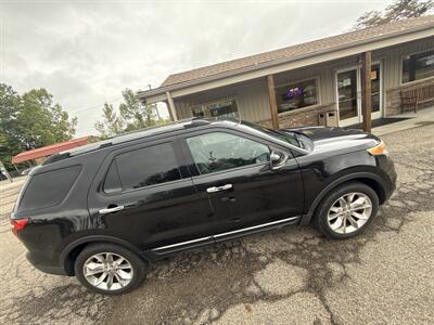 2012 Ford Explorer XLT   - Photo 4 - Wintersville, OH 43953