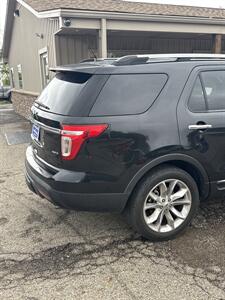 2012 Ford Explorer XLT   - Photo 6 - Wintersville, OH 43953