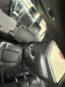2012 Ford Explorer XLT   - Photo 22 - Wintersville, OH 43953