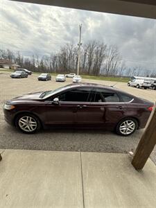 2013 Ford Fusion SE   - Photo 6 - Wintersville, OH 43953