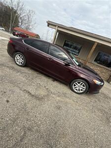 2013 Ford Fusion SE   - Photo 4 - Wintersville, OH 43953