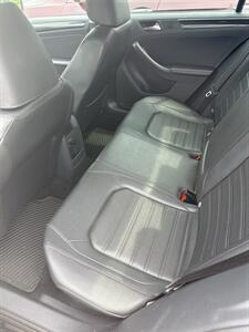 2015 Volkswagen Jetta SEL - Photo 10 - Wintersville, OH 43953