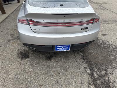 2013 Lincoln MKZ/Zephyr   - Photo 8 - Wintersville, OH 43953