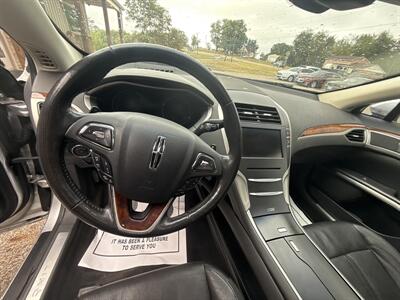 2013 Lincoln MKZ/Zephyr   - Photo 17 - Wintersville, OH 43953