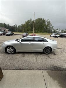 2013 Lincoln MKZ/Zephyr   - Photo 1 - Wintersville, OH 43953
