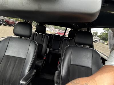 2019 Dodge Grand Caravan SXT   - Photo 14 - Wintersville, OH 43953